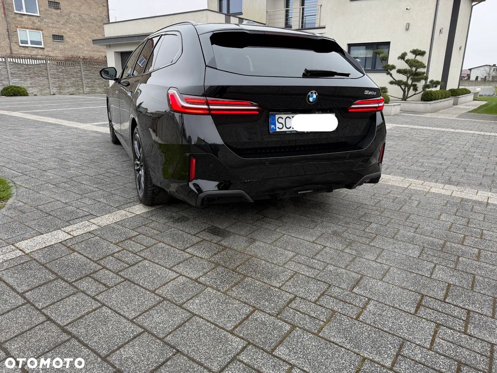 BMW Seria 5 520d mHEV - 8