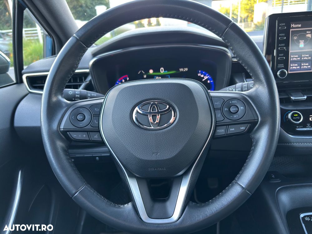 Toyota Corolla 1.8 HSD Business - 27