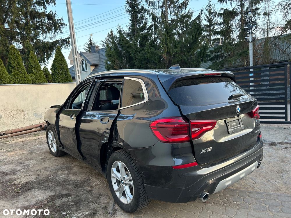 BMW X3 xDrive30i Luxury Line sport - 10