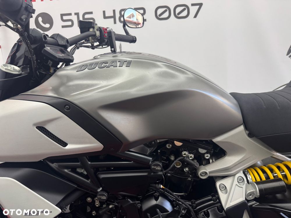 Ducati Diavel - 16