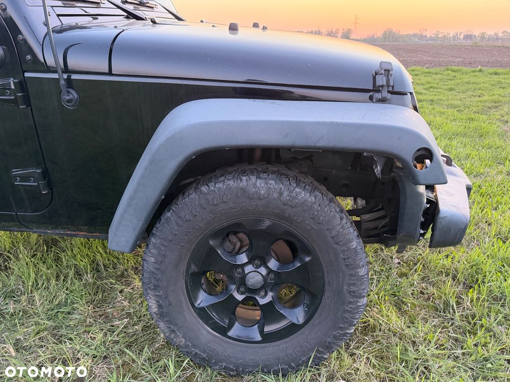 Jeep Wrangler - 15