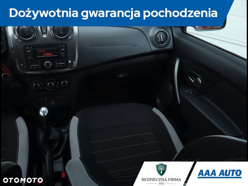 Dacia Sandero - 10