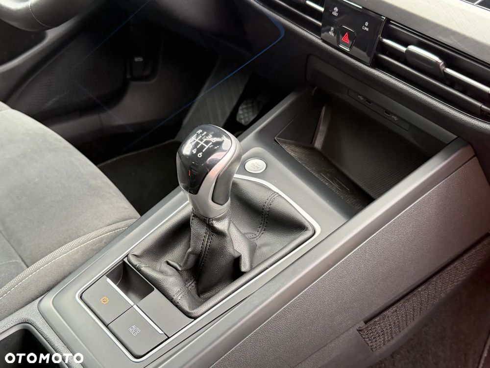 Volkswagen Golf 1.5 TSI OPF Life - 27