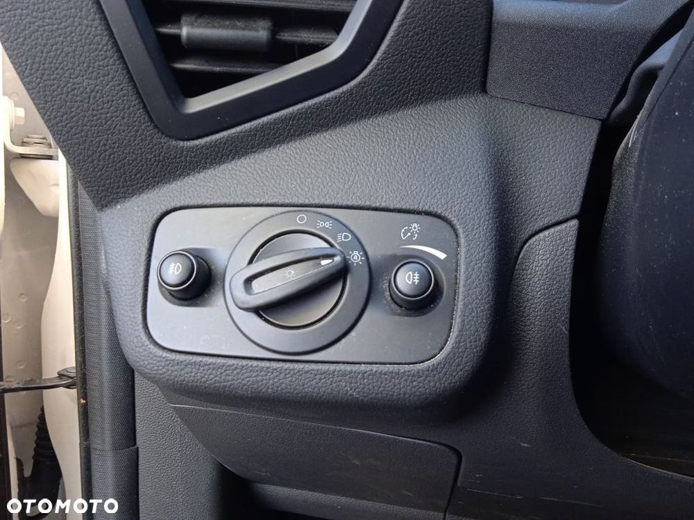 Ford Kuga 1.5 EcoBoost 2x4 Titanium - 32