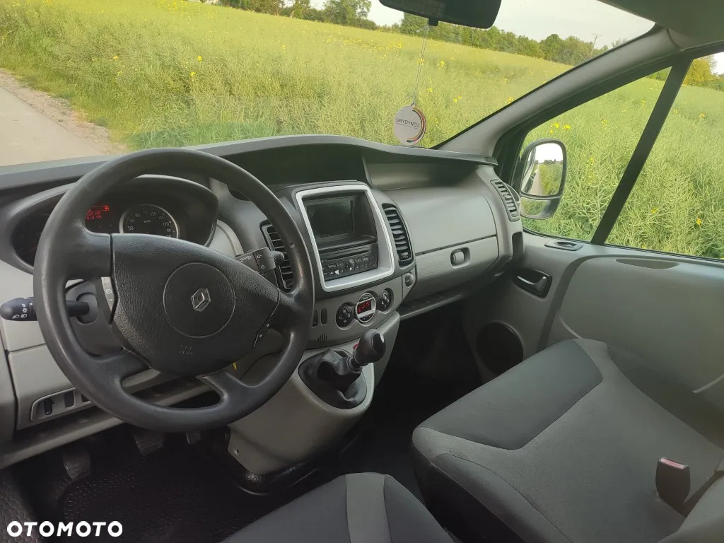 Renault Trafic - 10