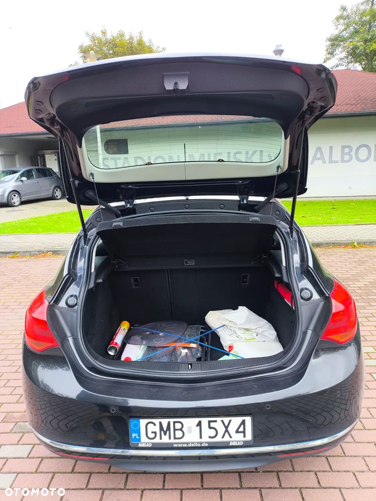 Opel Astra 1.6 Style - 13