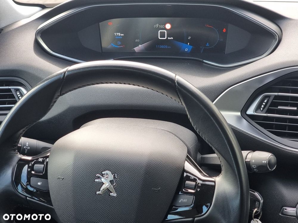 Peugeot 308 1.2 PureTech GPF Active Pack Business S&S - 29