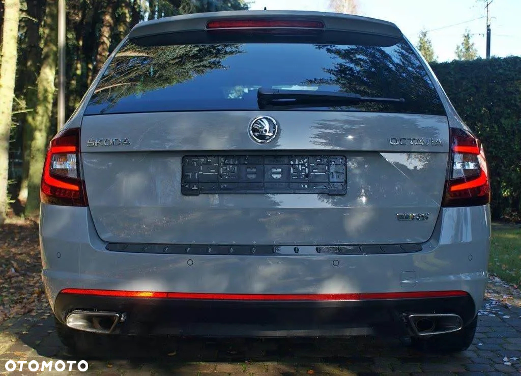 Skoda Octavia 2.0 TSI RS 230 - 7