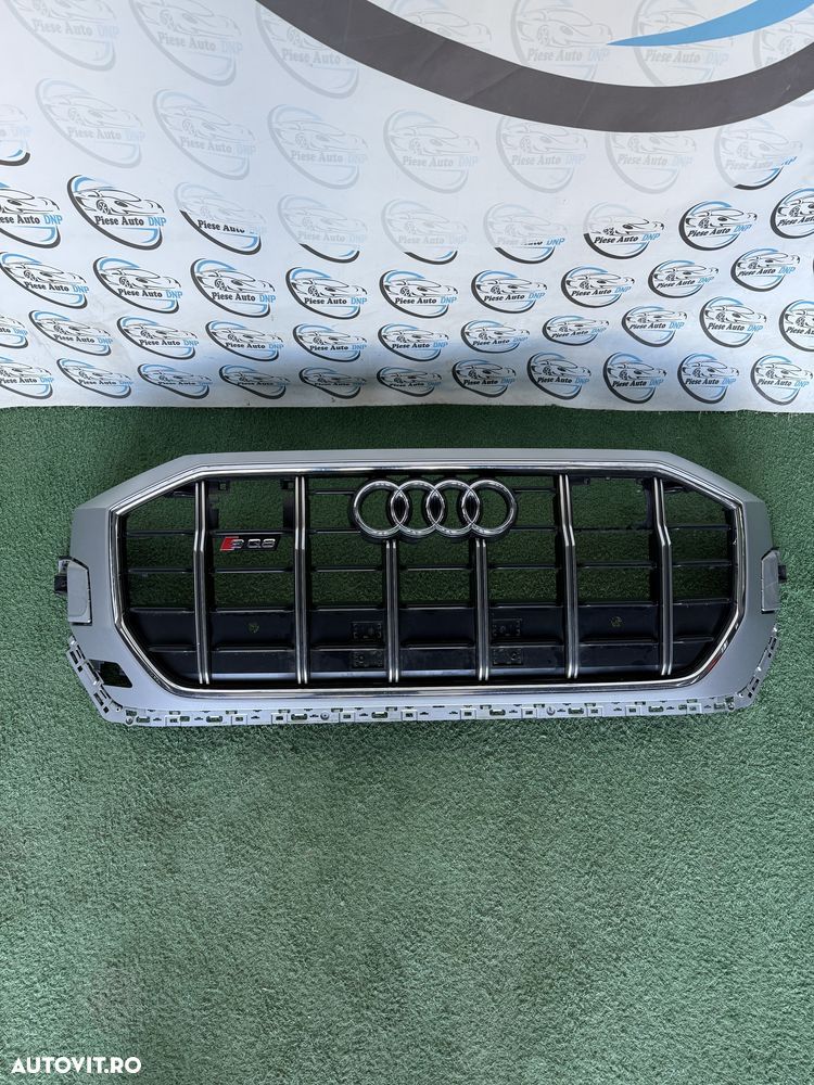 Grila originala centrala radiator SQ8 - 3