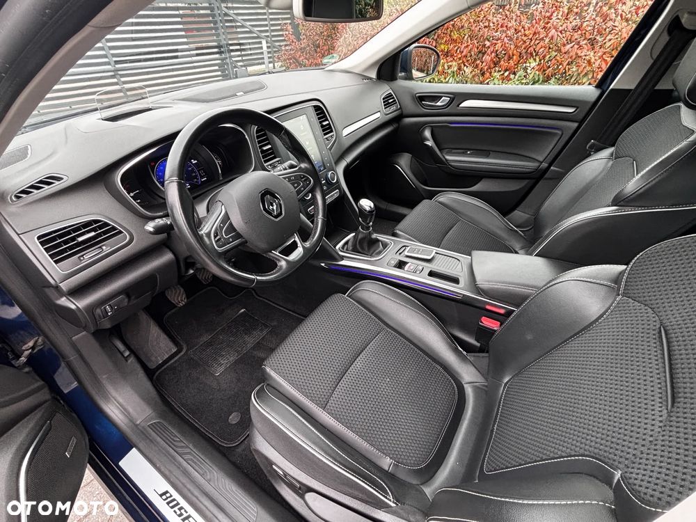 Renault Megane ENERGY TCe 130 Start & Stop Bose Edition - 15