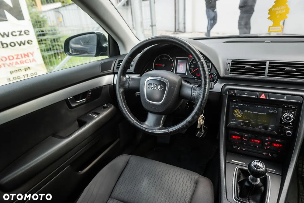 Audi A4 2.0 TDI - 22