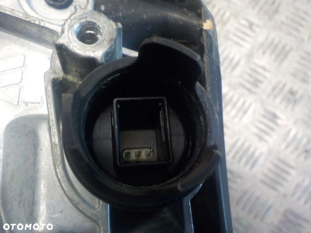 BMW E92 LUSTERKO PRAWE SPCAEGRAU METALIC - 5