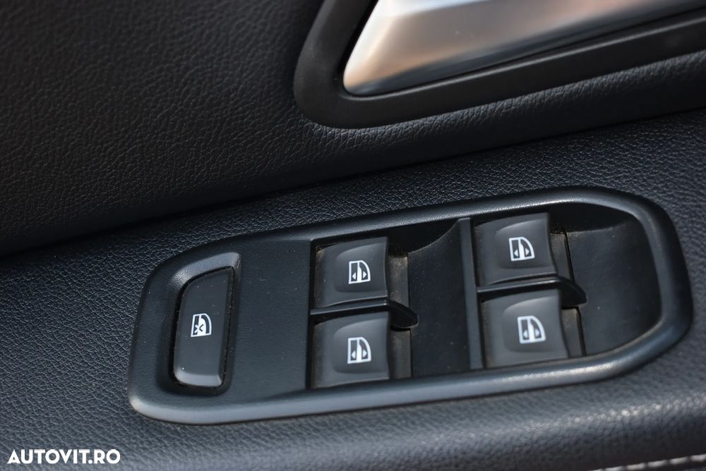 Dacia Duster Blue dCi 115 4WD Prestige - 16