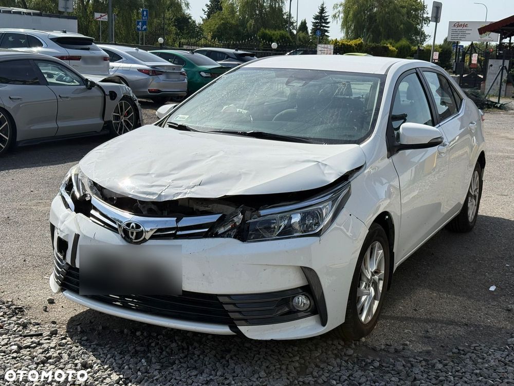 Toyota Corolla 1.6 Active - 14