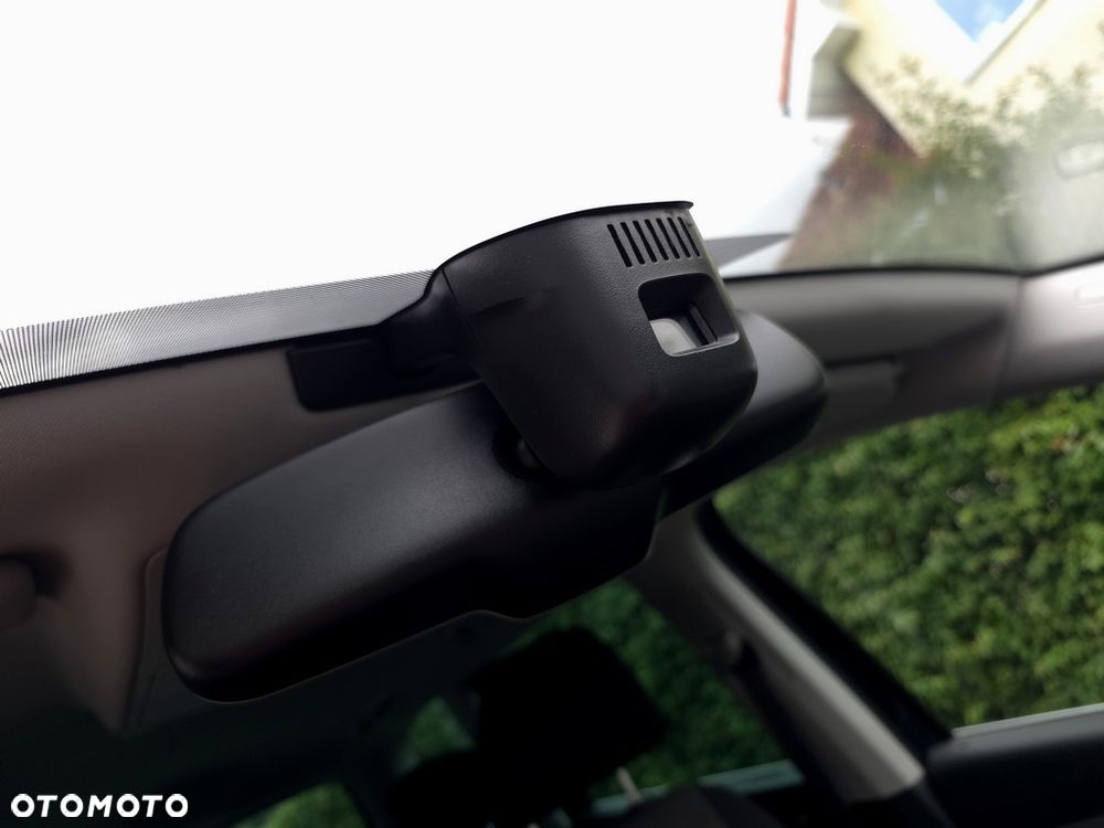 Volkswagen Sharan 2.0 TDI Comfortline - 25