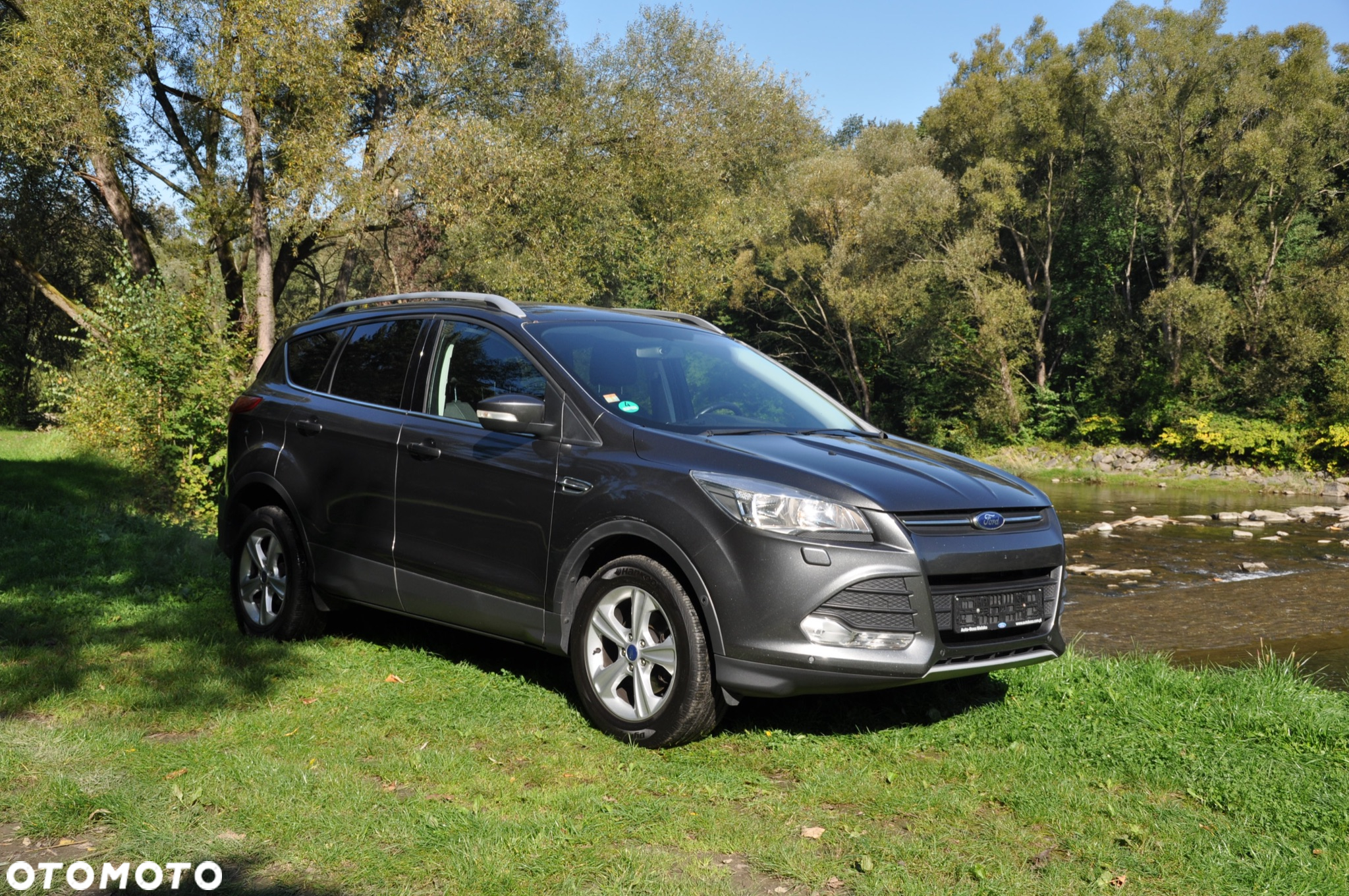 Ford Kuga 1.6 EcoBoost 2x4 Titanium - 13