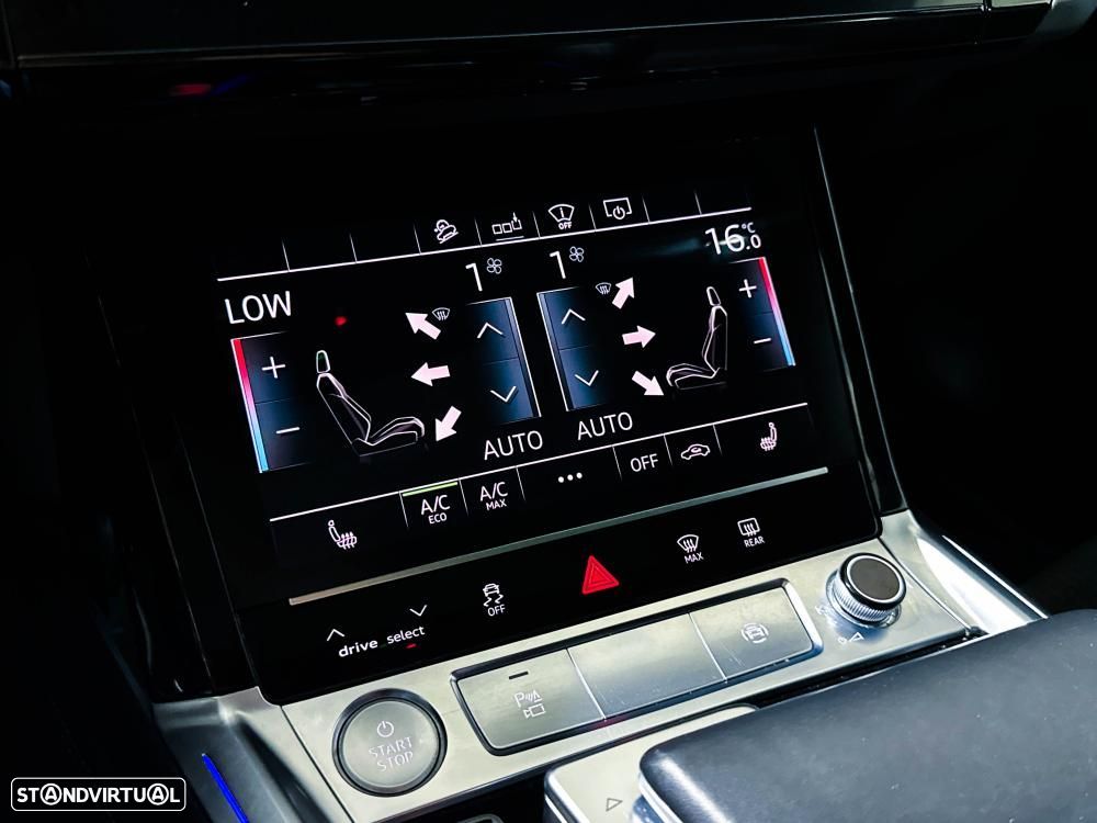 Audi e-tron 50 quattro S line - 42