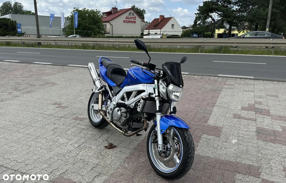 Suzuki SV - 8