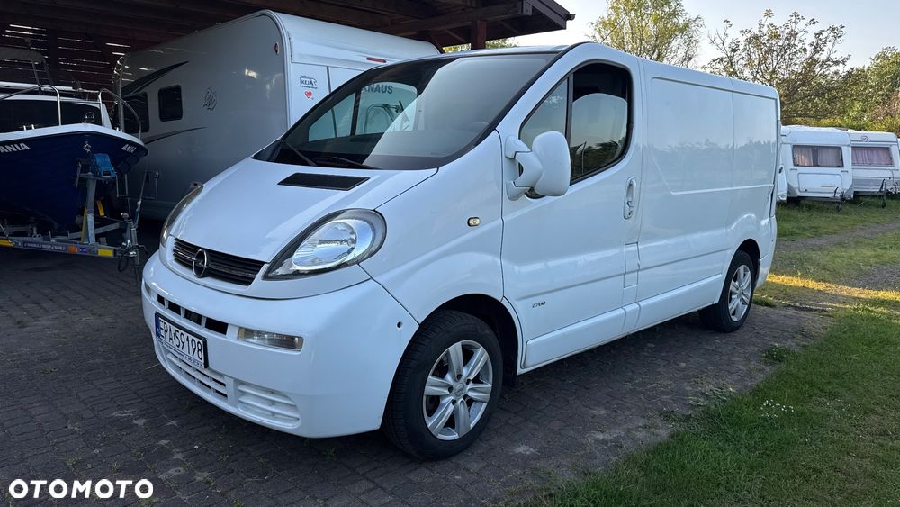 Opel Vivaro - 2