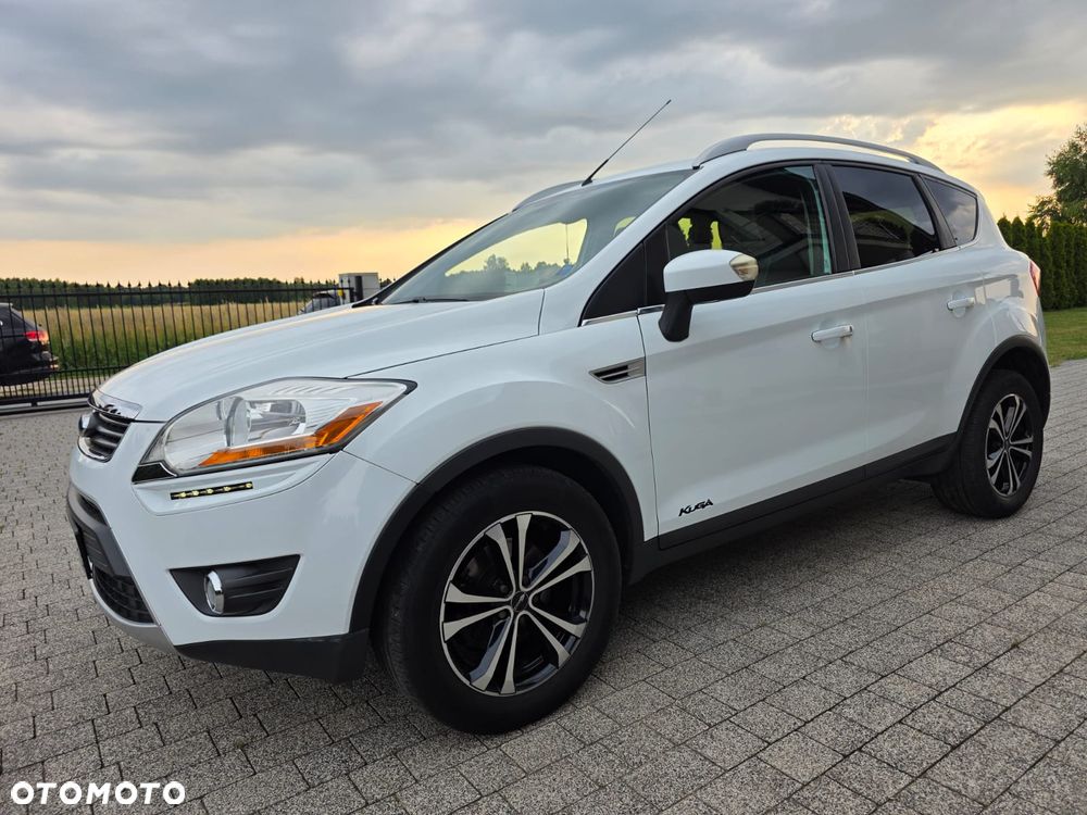 Ford Kuga 2.0 TDCi 2x4 Trend - 4
