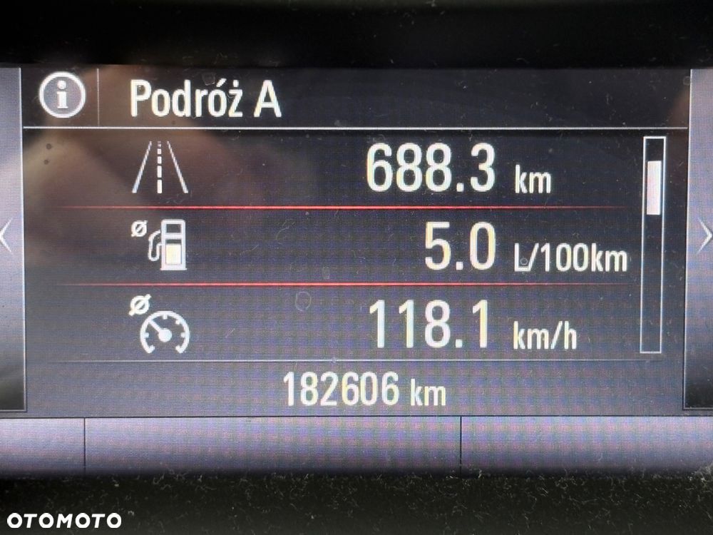 Opel Astra 1.6 CDTI Dynamic S&S - 9