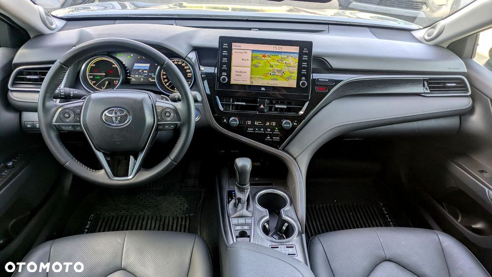 Toyota Camry 2.5 Hybrid Executive CVT - 11