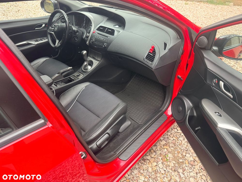 Honda Civic 1.8 GT Special Edition - 16