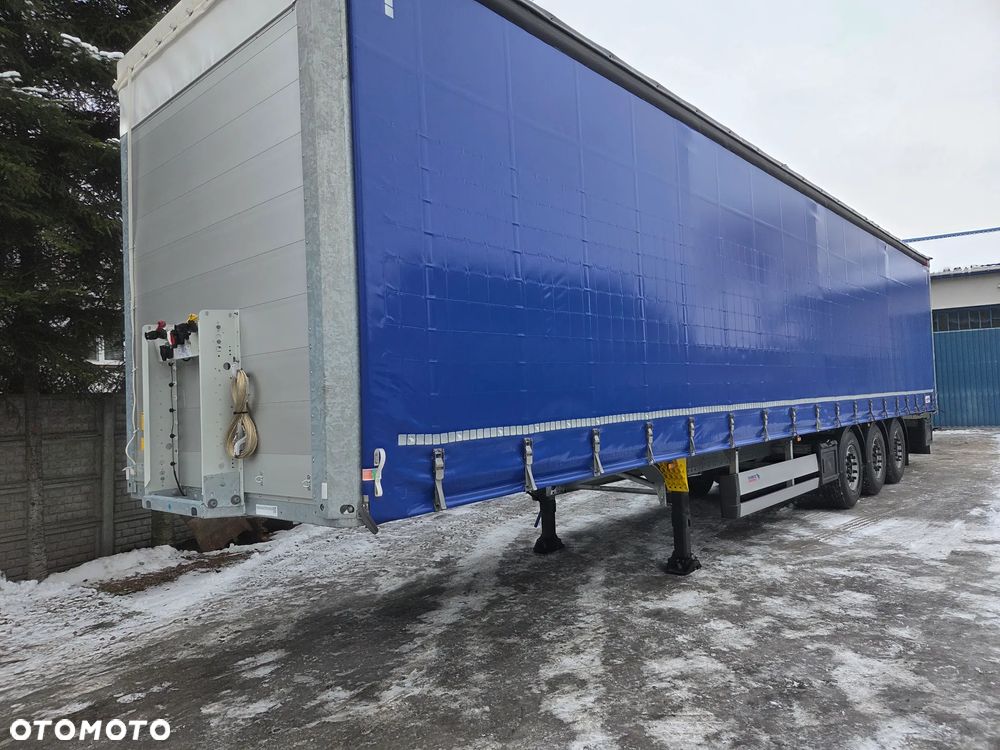 Schmitz Cargobull 2025 NOWA, XL, PODNOSZONA Oś, DOSTĘTNA OD RĘKI,