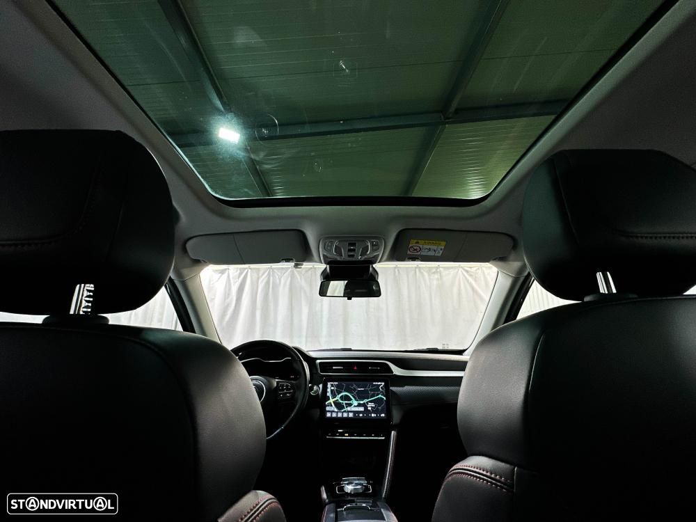 MG ZS EV 72.6 kWh Luxury - 25