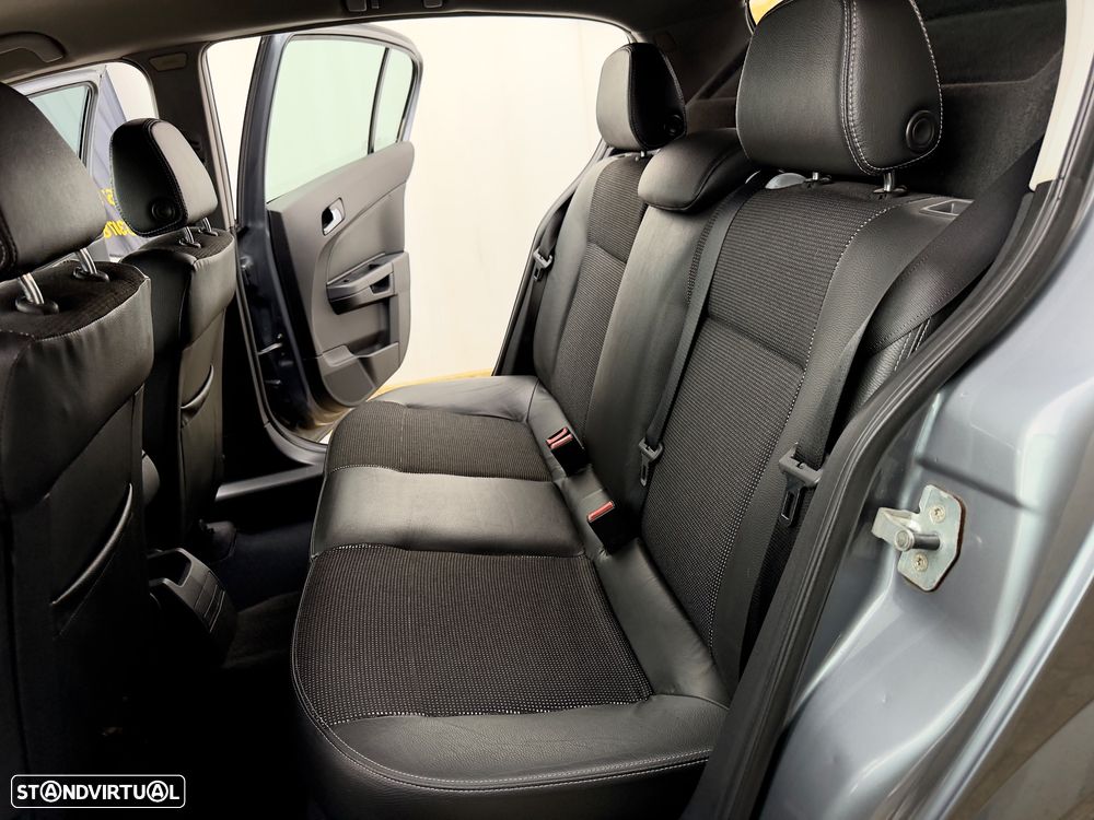 Opel Astra 1.3 CDTi Cosmo - 41