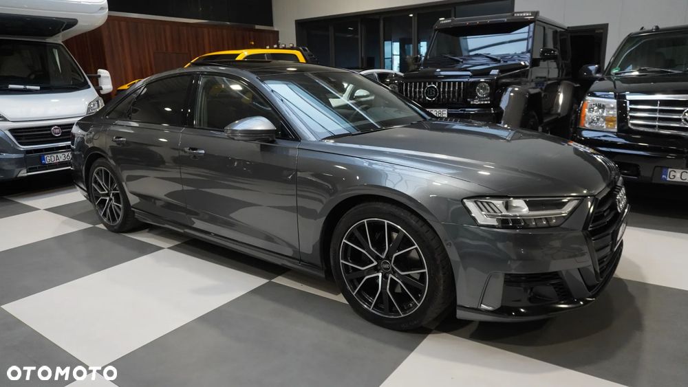 Audi A8 - 15