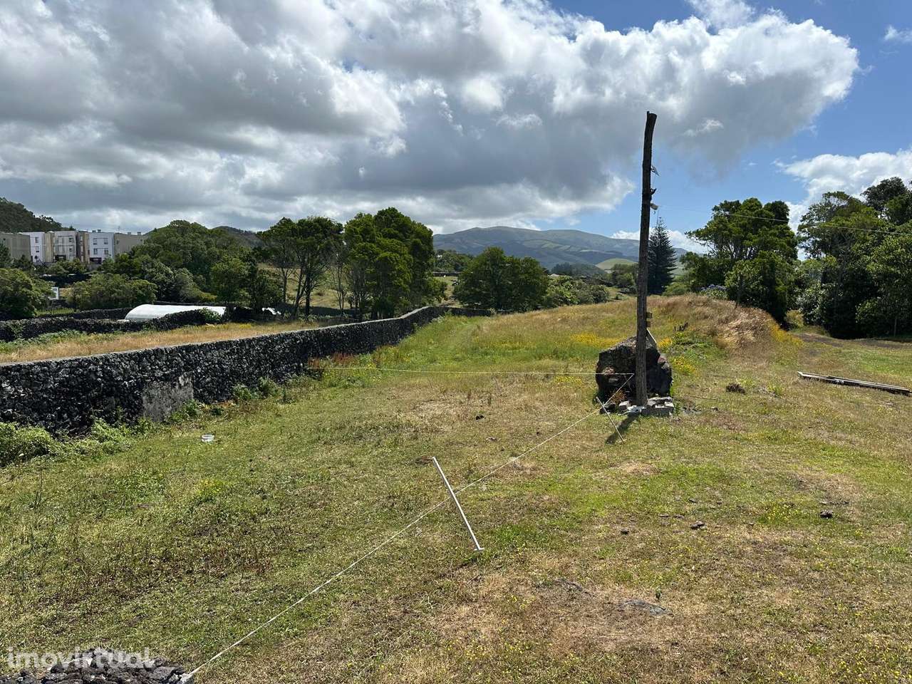 Terreno Rústico Urbanizável em Rosto de Cão, Livramento - Grande imagem: 2/14