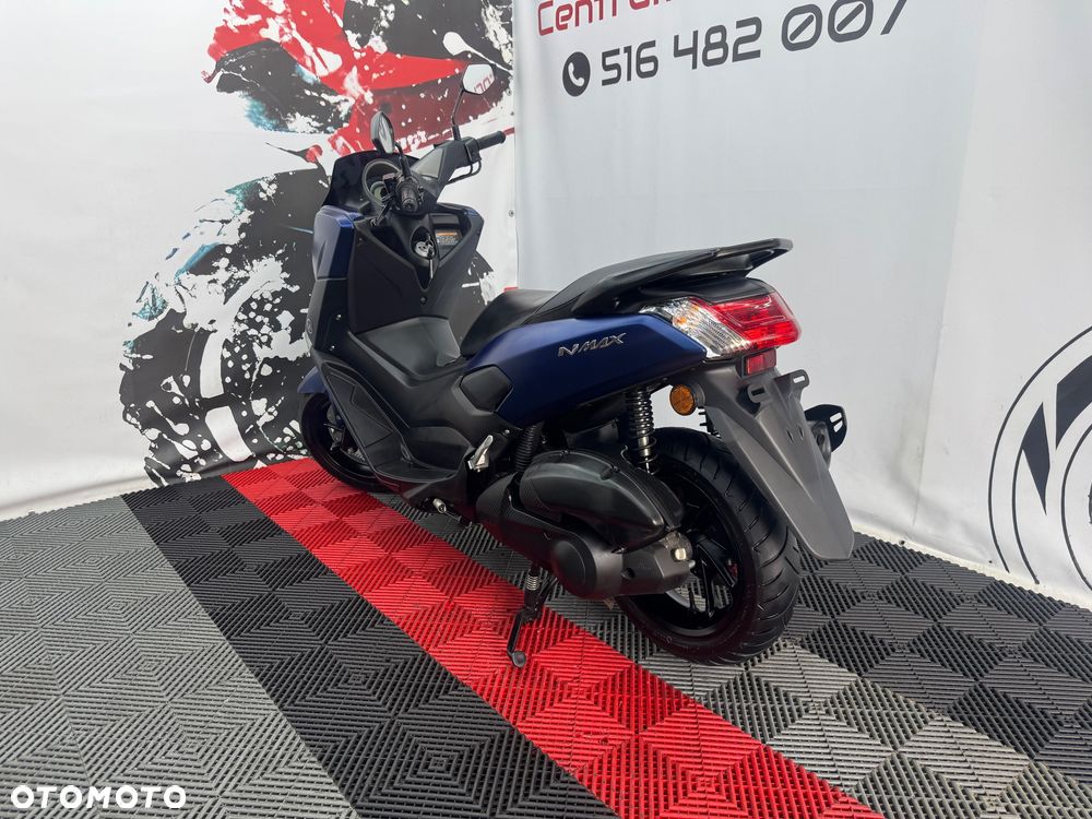 Yamaha NMAX - 5
