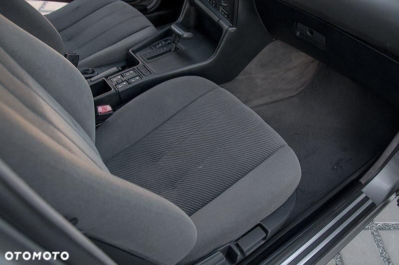 BMW Seria 5 525i - 39