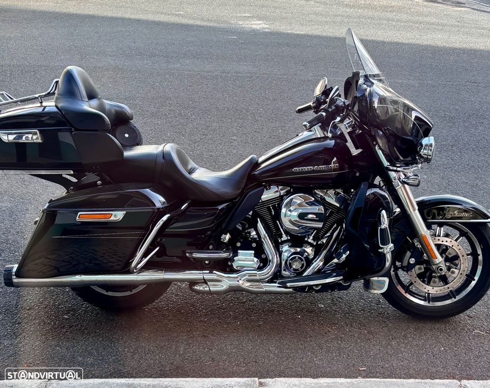 Harley-Davidson FLHT Ultra Limited - 1