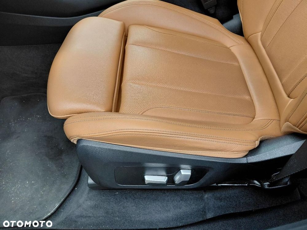 BMW iX3 80kWh Inspiring - 7