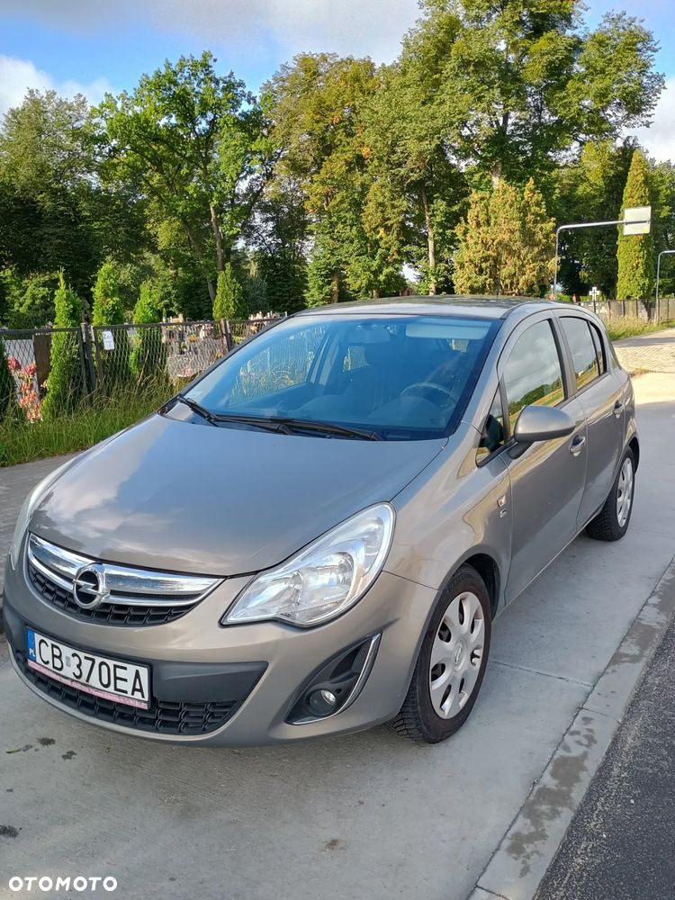 Opel Corsa - 1