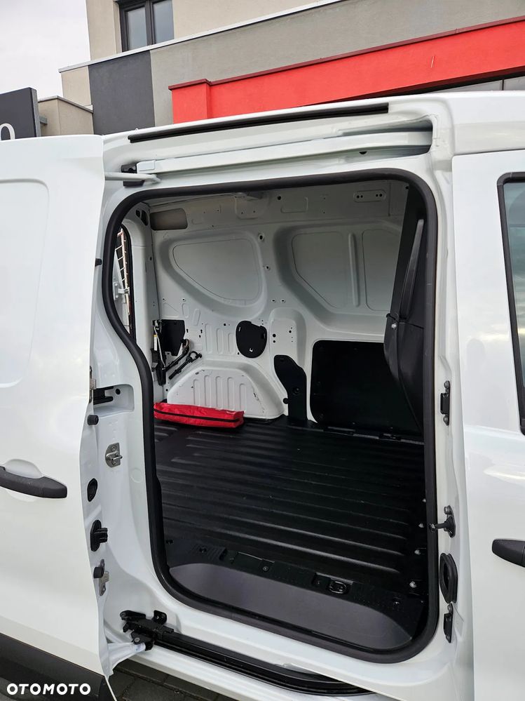 Renault EXPRESS 1.3TCe 102KM - 30