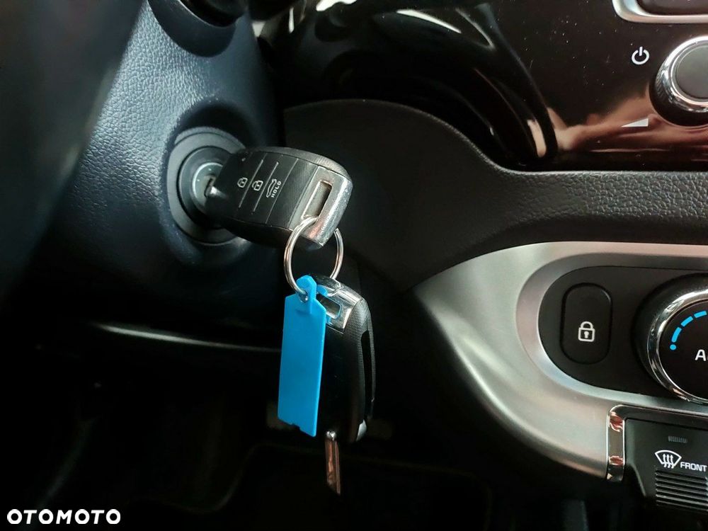 Kia Rio 1.4 XL - 26