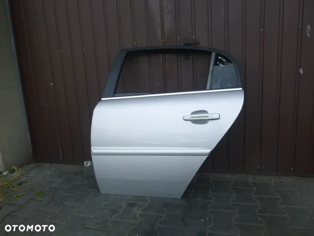 DRZWI LEWY TYŁ LEWE TYLNE KOMPLETNE OPEL VECTRA C SEDAN KOLOR Z157