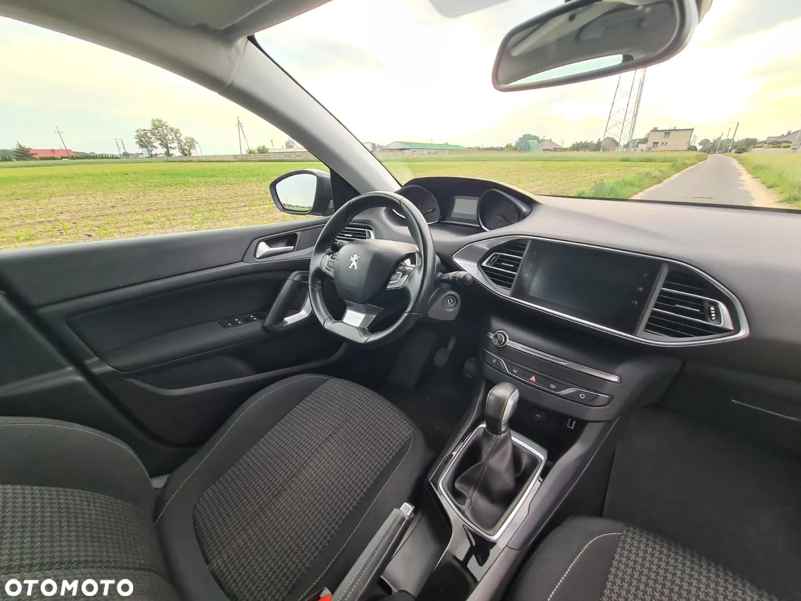 Peugeot 308 1.6 BlueHDi Business Line S&S - 19