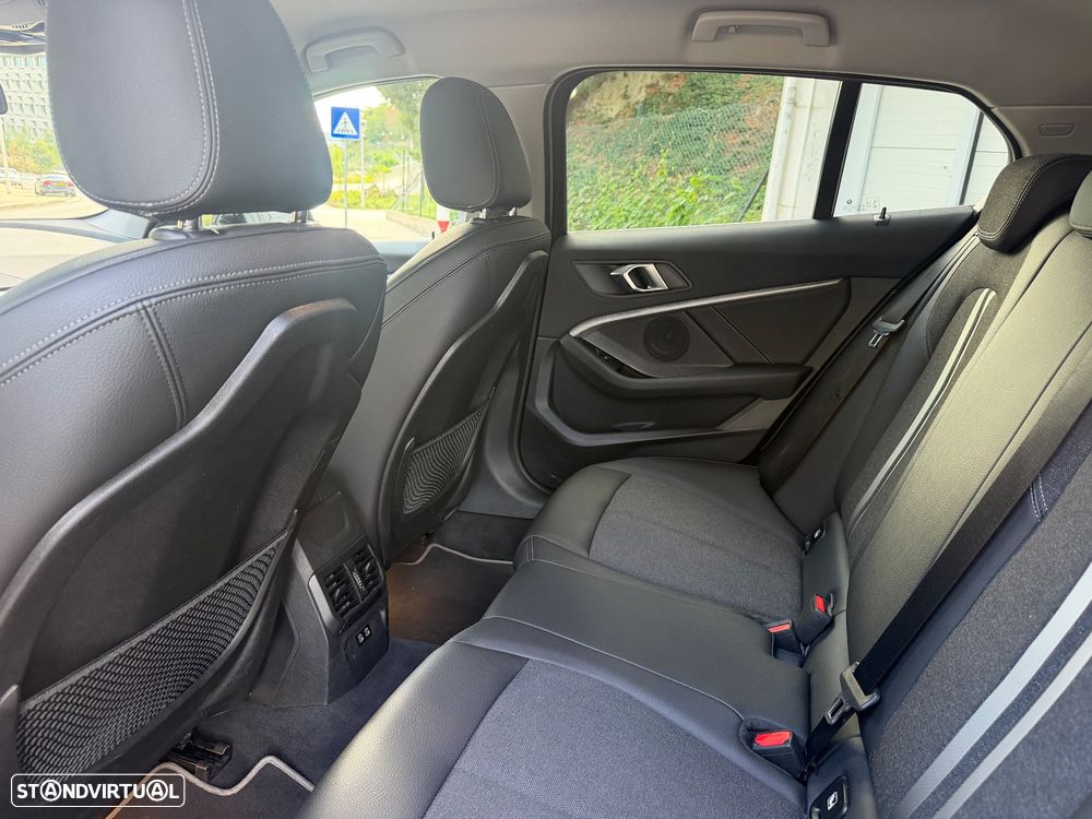 BMW 118 i Aut. Sport Line - 10