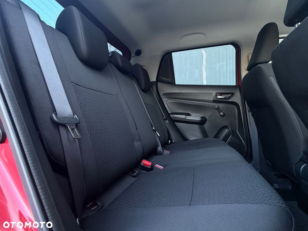 Suzuki Swift 1.2 SHVS Premium Plus - 20