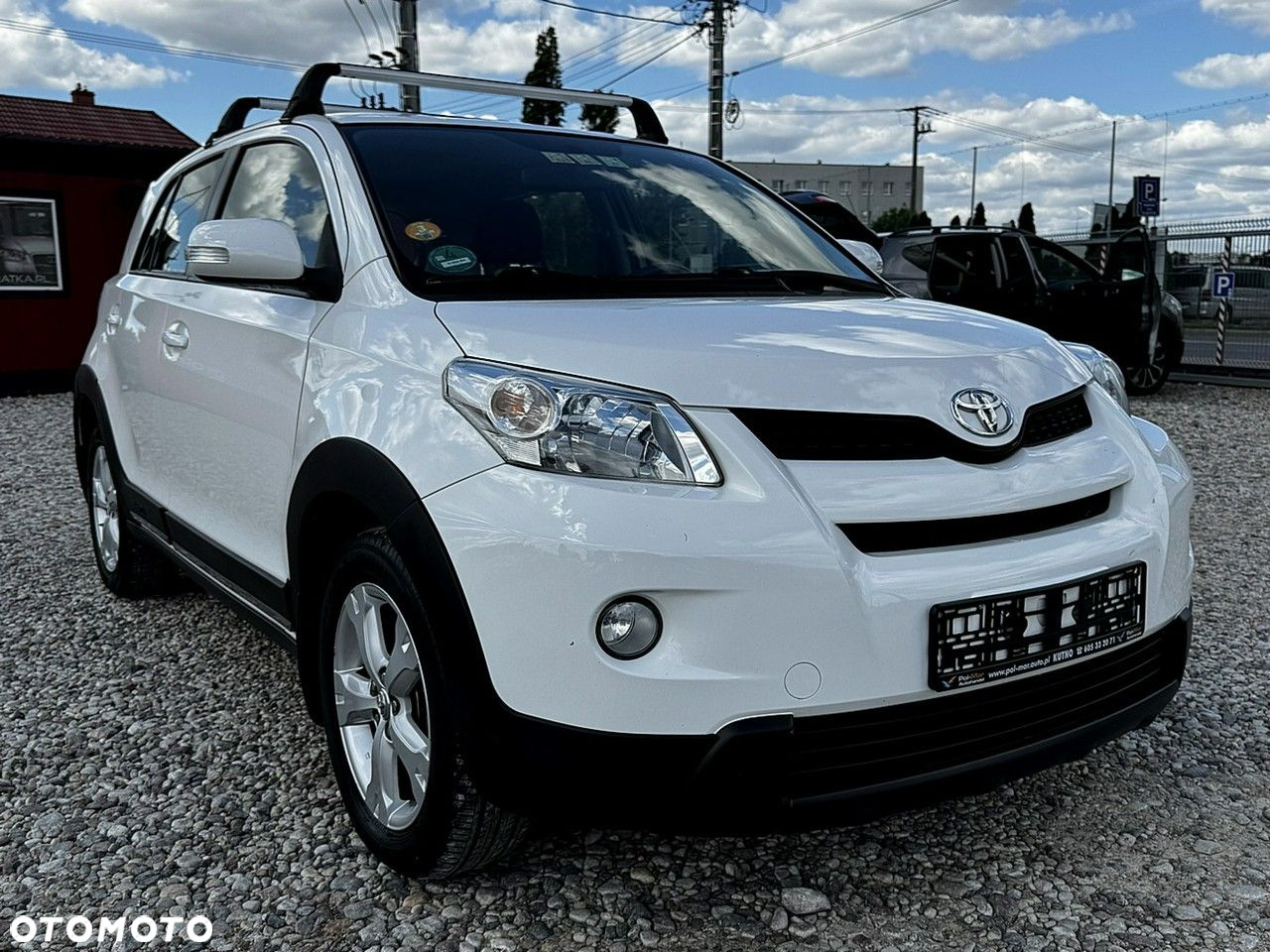 Toyota Urban Cruiser - 8