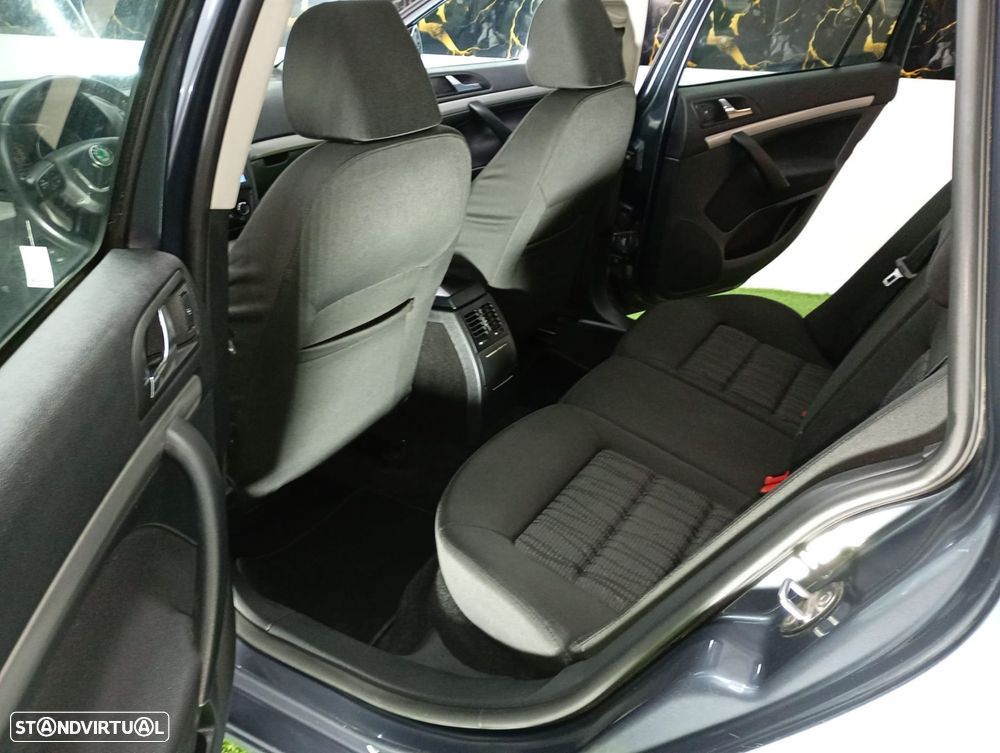 Skoda Octavia 1.9 TDI Sportline - 32