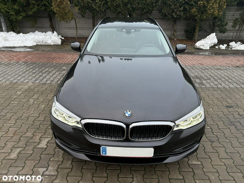 BMW Seria 5 520d Sport - 5