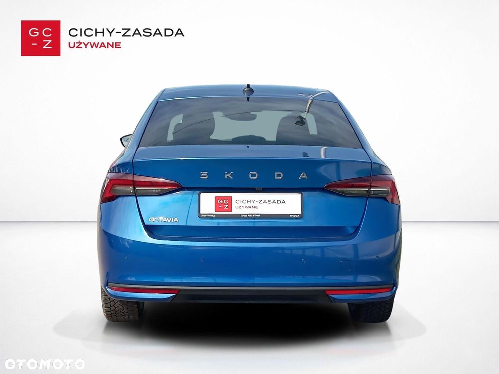 Skoda Octavia 1.5 TSI mHEV Selection DSG - 4