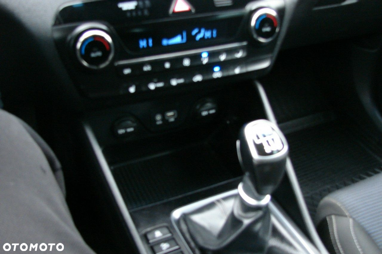 Hyundai Tucson - 24