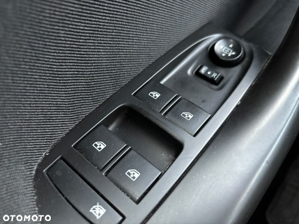 Opel Astra - 22