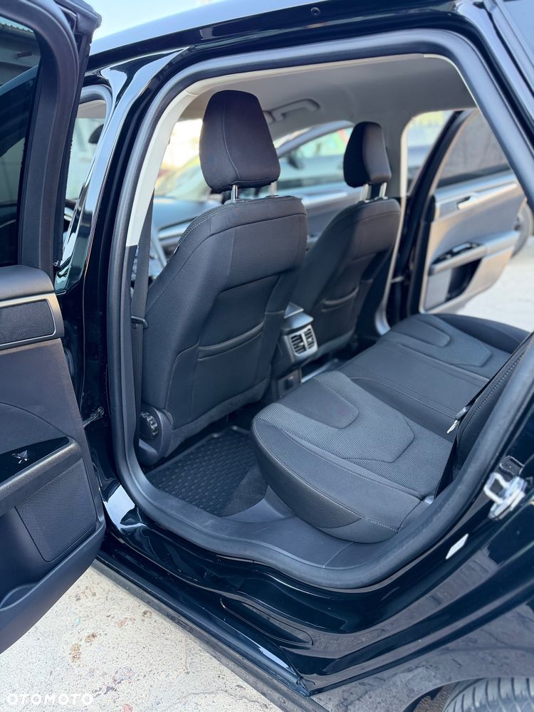 Ford Mondeo 2.0 TDCi Titanium PowerShift - 19